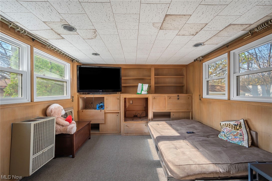 Rapid Transit Land Cos 01 - Residential Income