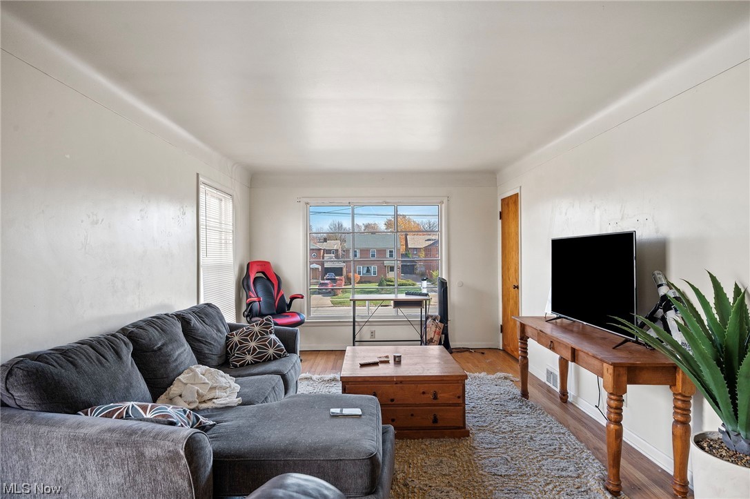 Rapid Transit Land Cos 01 - Residential Income