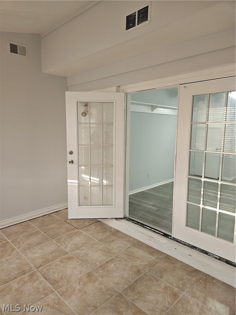 Countryclub Condo - Residential