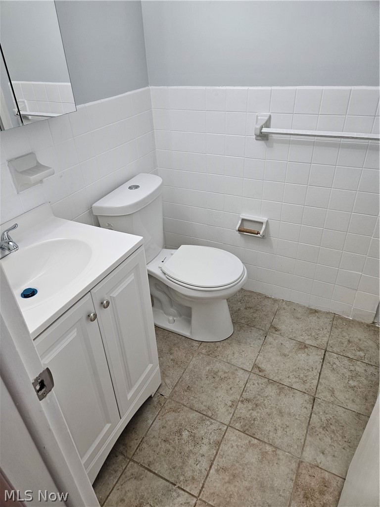 Countryclub Condo - Residential