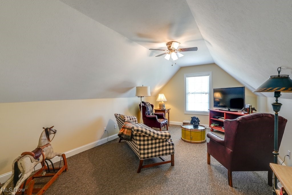 15335 Royal Oak Drive, Middlefield, Ohio image 41