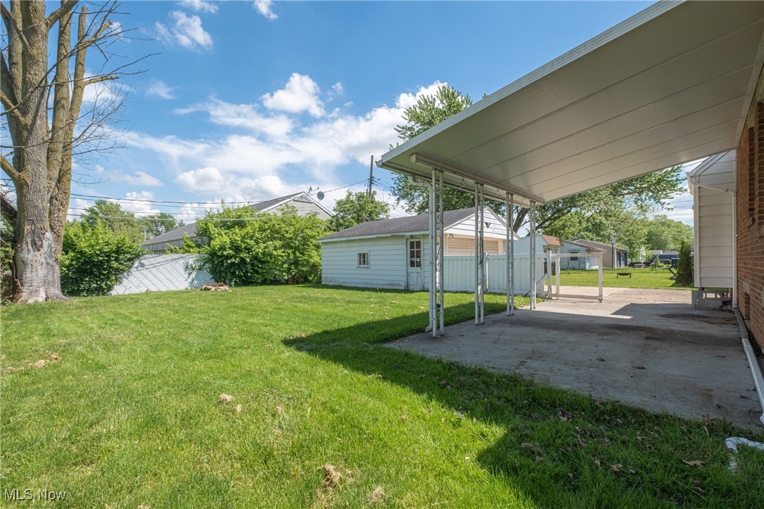 225 Longfellow Street, Elyria, Ohio image 26