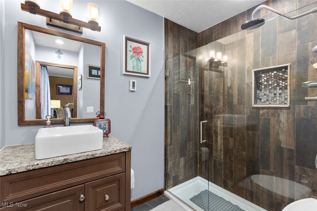 1819 Harbour Circle, Canton, Ohio image 17