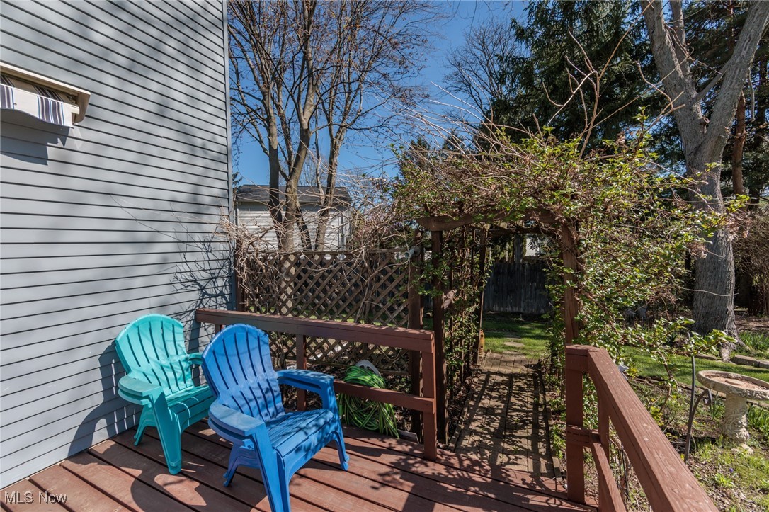 16977 Antler Lane, Strongsville, Ohio image 40