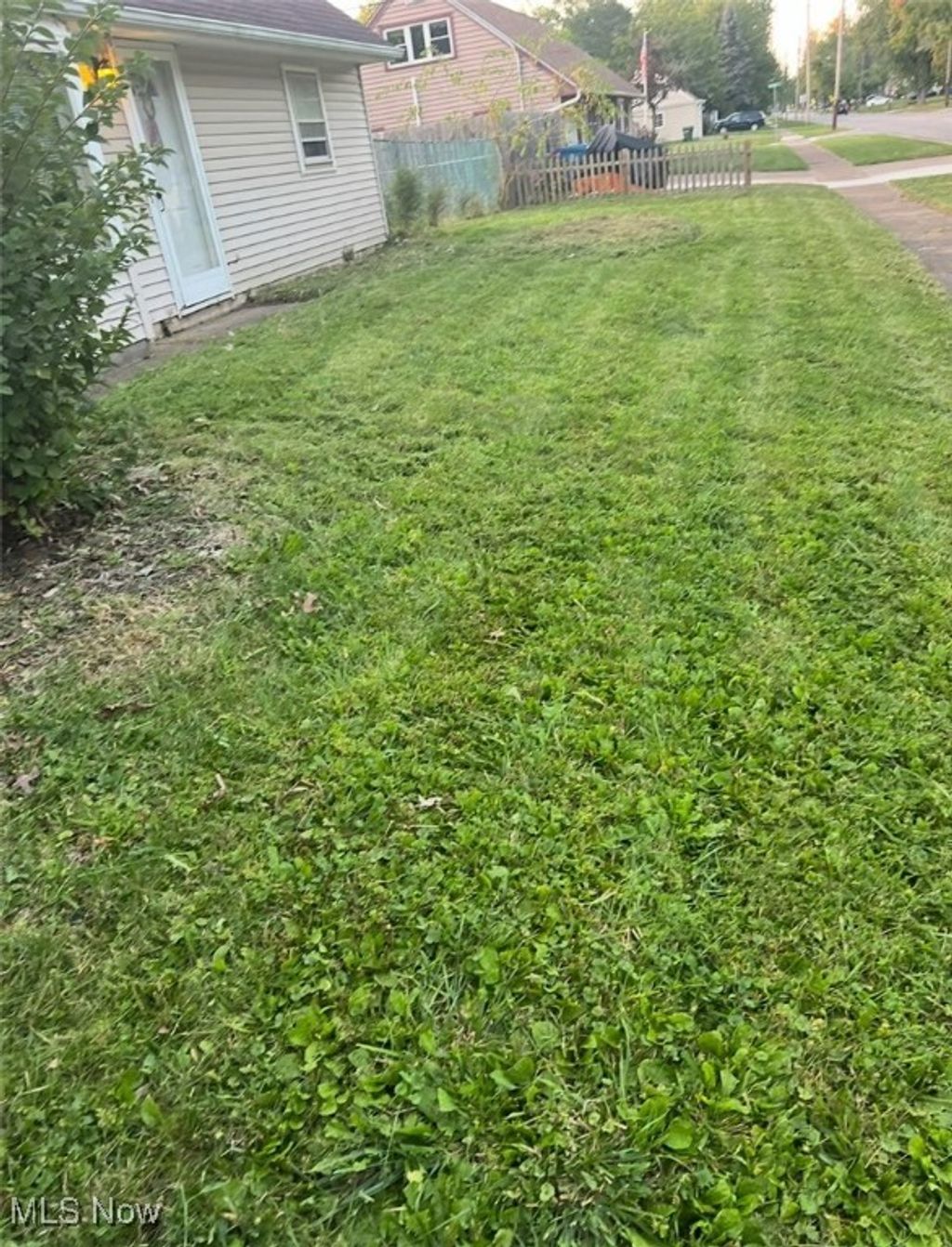 Photo of 699 Irving Park Boulevard, Sheffield Lake, OH 44054 (MLS # 5175067)