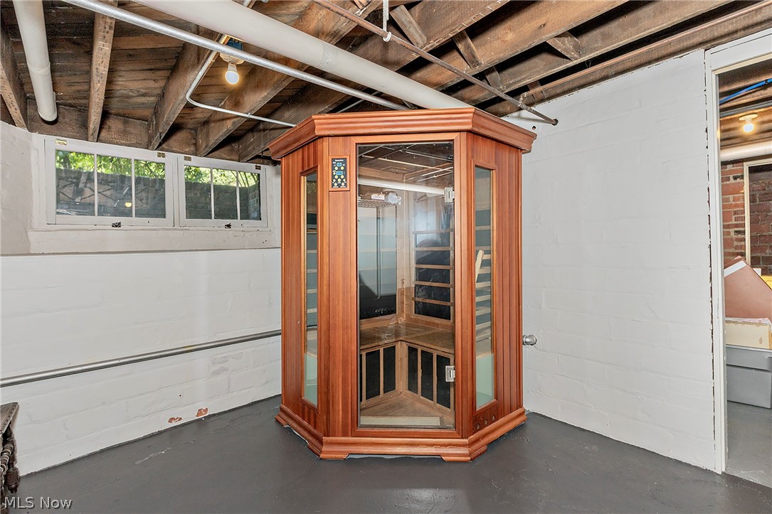 Shaker Heights Improv Co - Residential