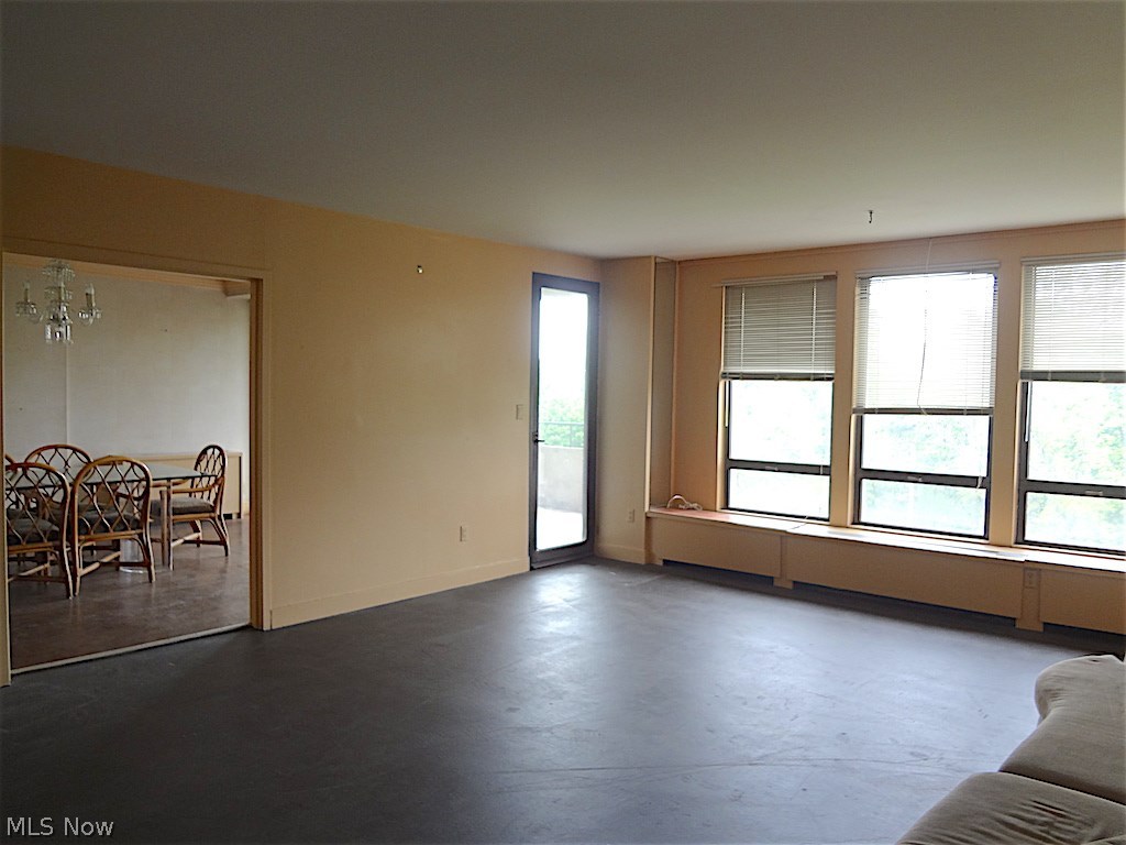 One Bratenahl Place Condo - Residential