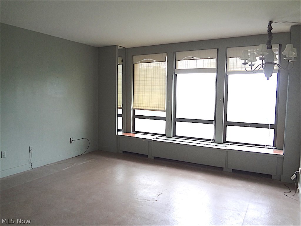 One Bratenahl Place Condo - Residential