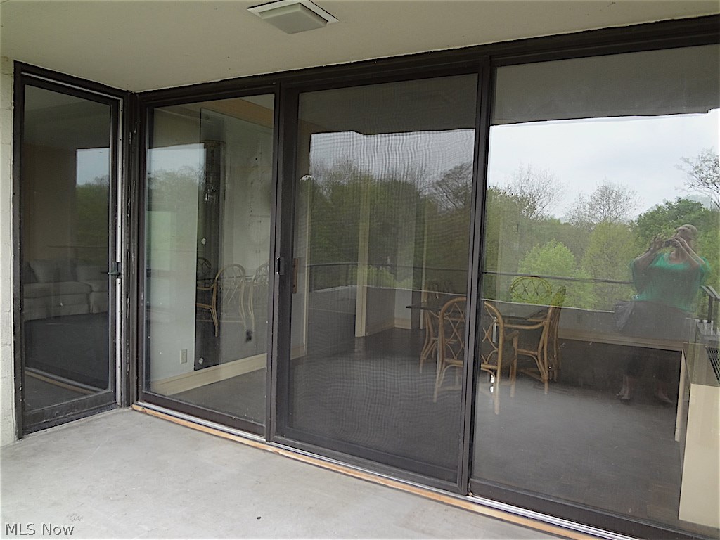 One Bratenahl Place Condo - Residential