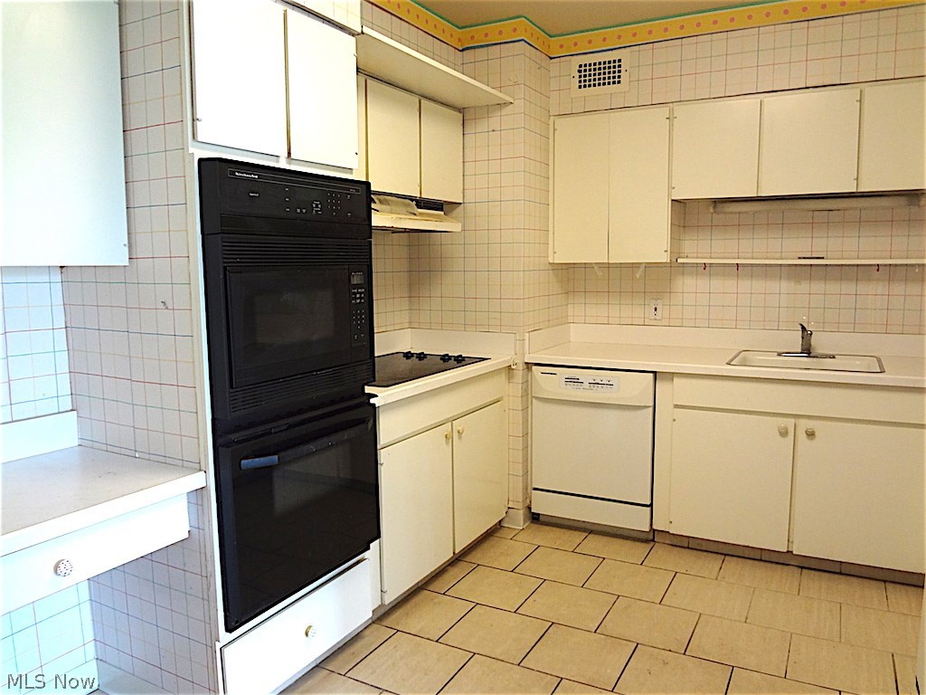 One Bratenahl Place Condo - Residential