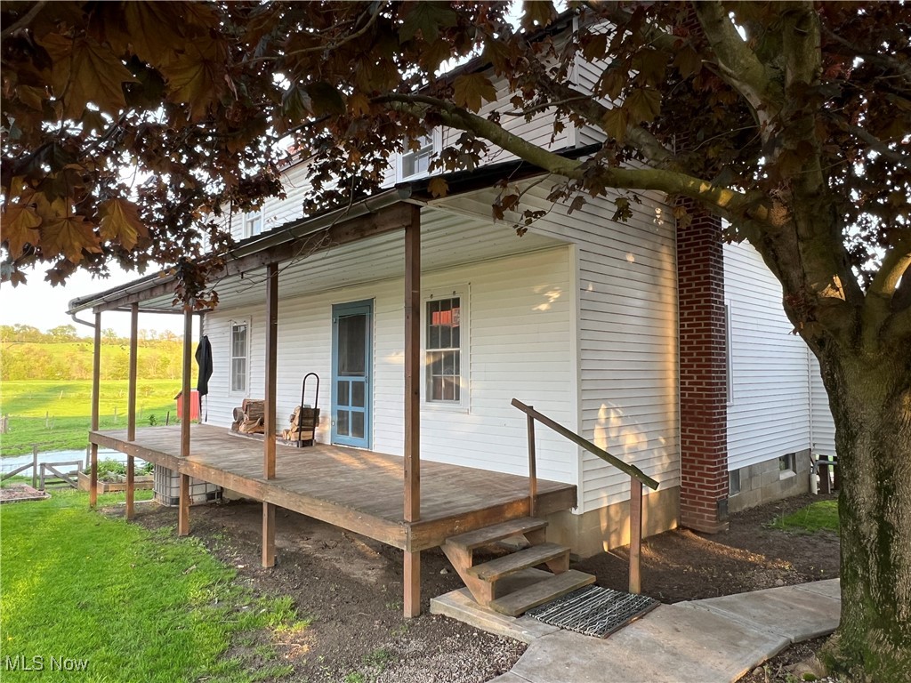 7376 S Honeytown Road, Fredericksburg, Ohio image 11