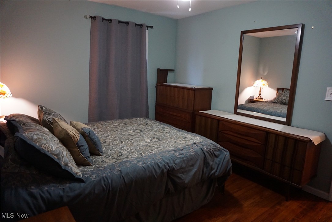 8488 Hallnorth Drive, Mentor, Ohio image 14