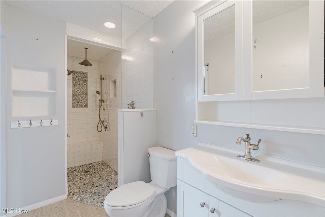 Unit C Oakshire Estates - Residential