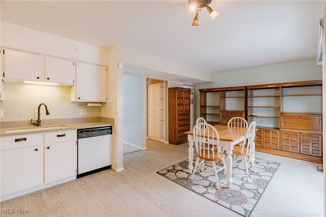 Unit C Oakshire Estates - Residential