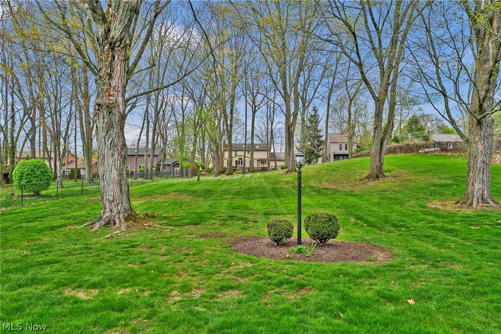 Photo of 5637 Griffith Avenue NW, North Canton, OH 44720 (MLS # 5202331)