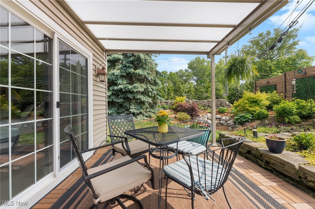 593 Cahoon Ledges Drive, Bay Village, Ohio image 29