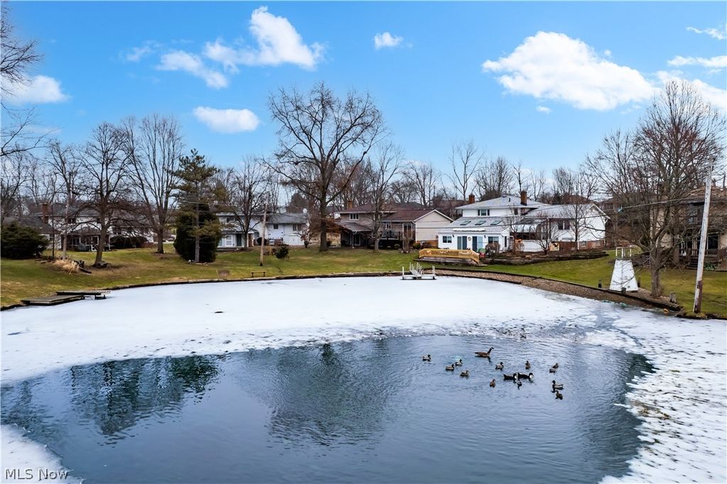 Photo of 7706 E Linden Lane, Parma, OH 44130 (MLS # 5188207)