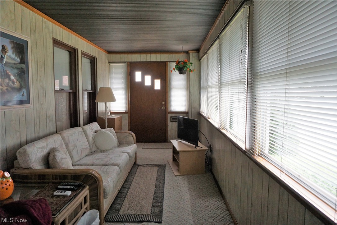 Shaker Vineyards Land Co - Residential Lease