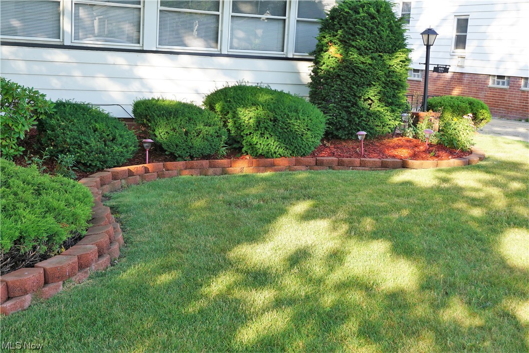 Shaker Vineyards Land Co - Residential Lease