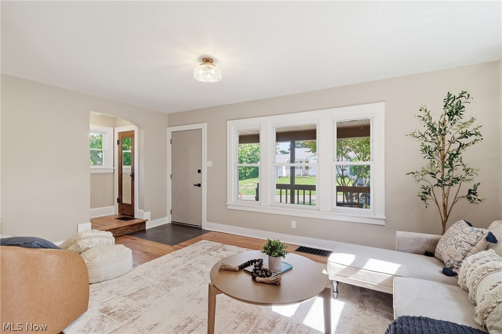 Photo of 2564 Woodmere Avenue, Ellet, OH 44312 (MLS # 5224455)