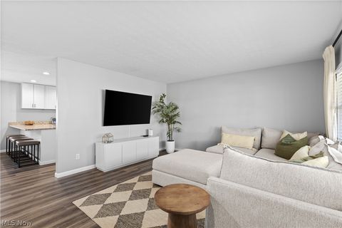 Tiny photo for 156 Crisswill Road, St Clairsville, OH 43950 (MLS # 5189245)