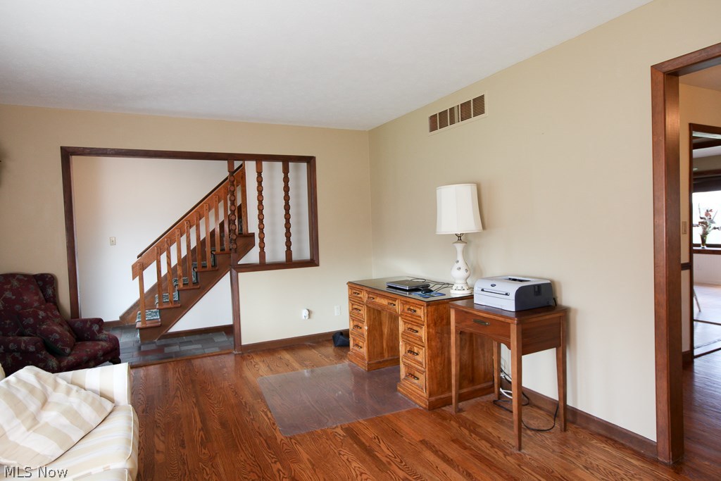 Robert H Neff 02 - Residential