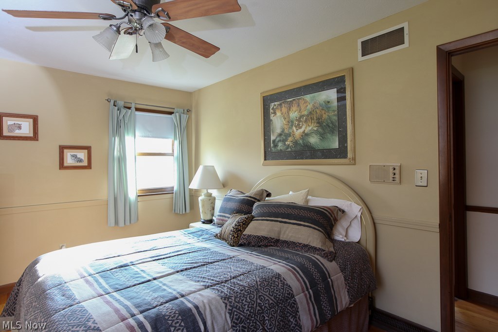 Robert H Neff 02 - Residential