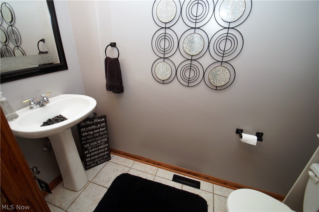 Hoover Estates 01 - Residential