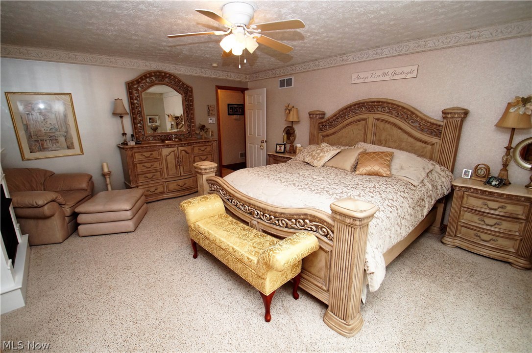 Hoover Estates 01 - Residential