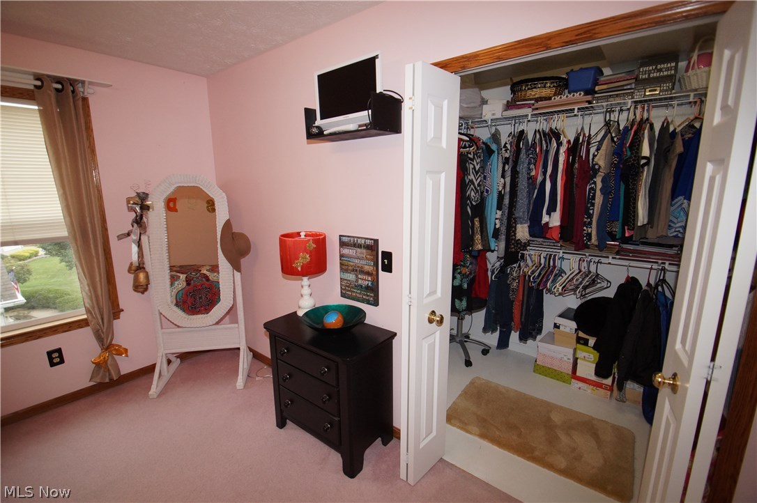 Hoover Estates 01 - Residential