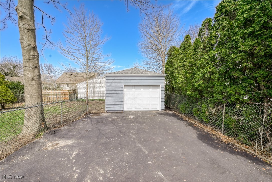 221 Franklin Avenue, Cuyahoga Falls, Ohio image 17