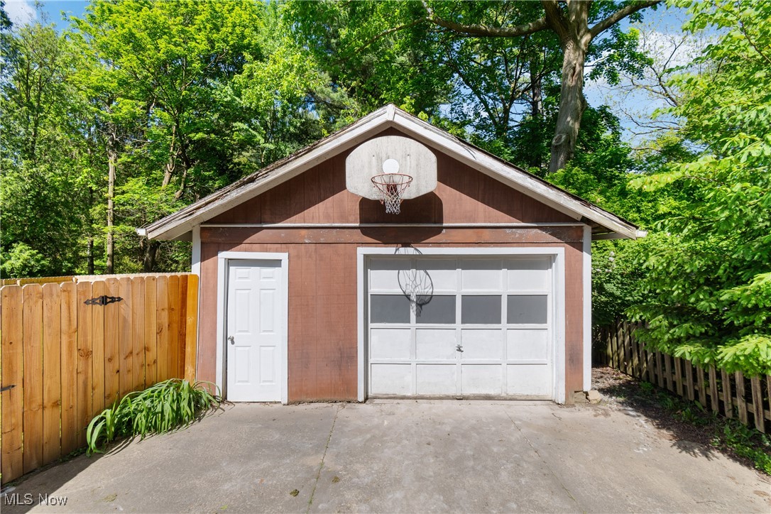 1538 Burbank Road, Wooster, Ohio image 37