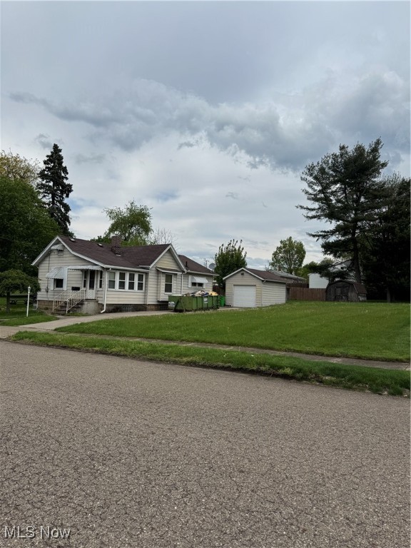 251 30th Street, Barberton, Ohio image 4