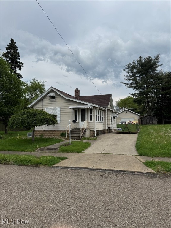 251 30th Street, Barberton, Ohio image 2