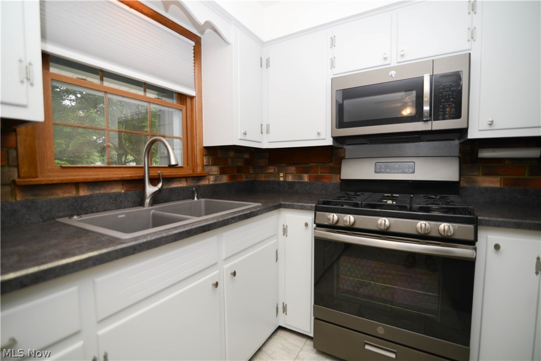 Elm Knoll Heights 1 - Residential