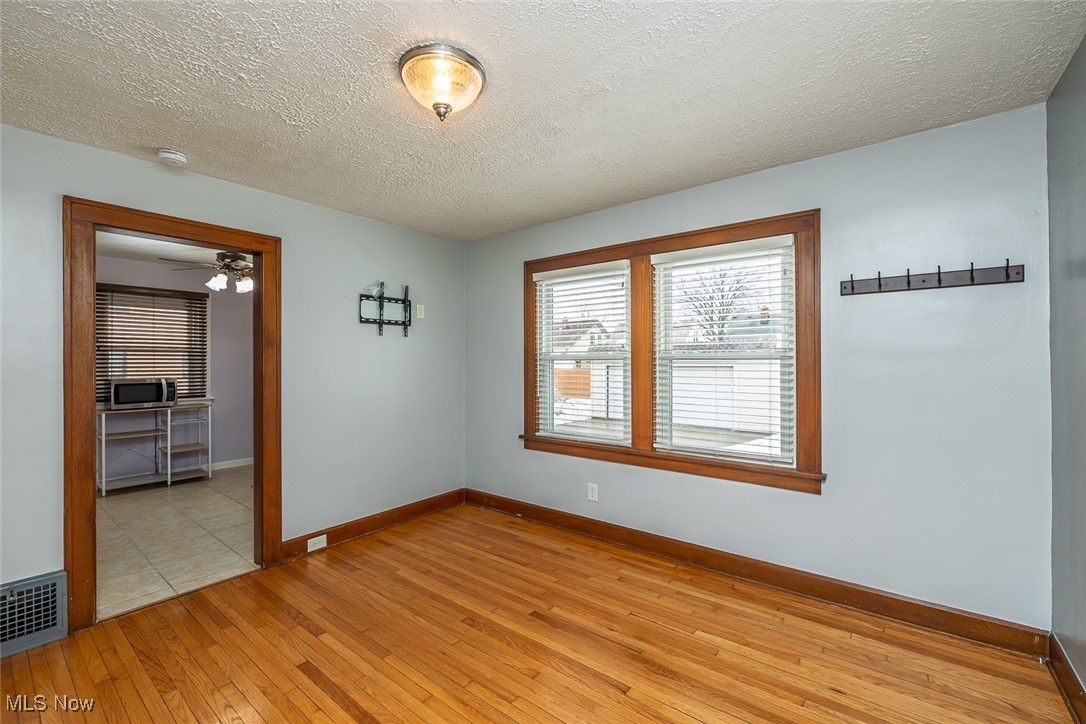 7800 Lanyard Drive, Parma, Ohio image 6