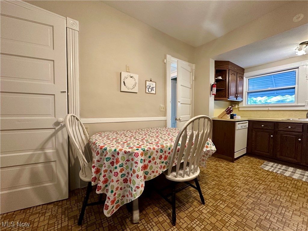 Doughertys Add/Niles - Residential Income