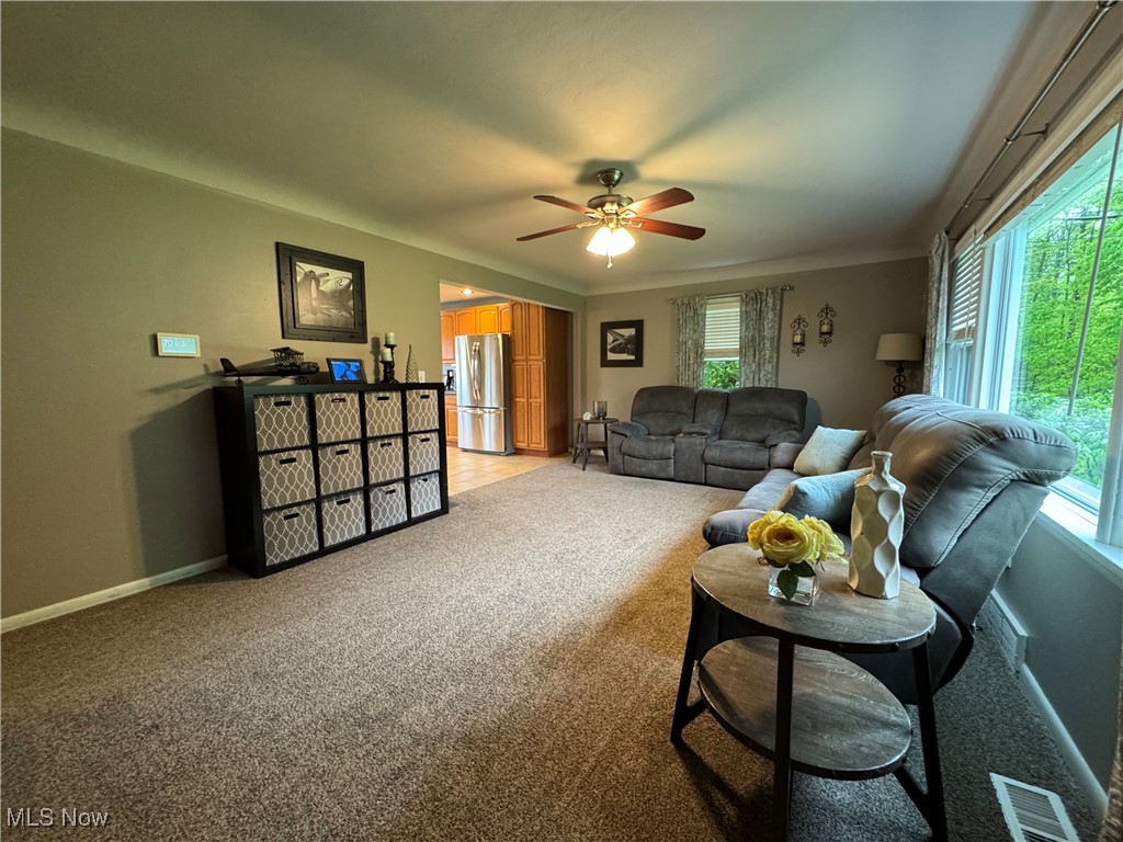 8585 Williams Road, Chardon, Ohio image 9