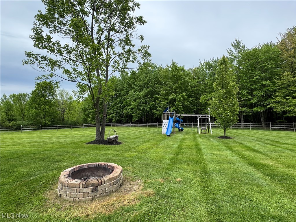 8585 Williams Road, Chardon, Ohio image 43