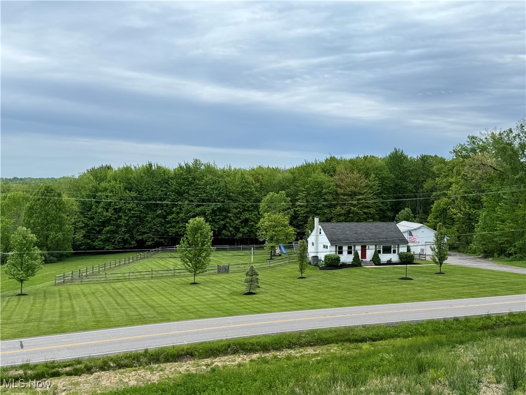 8585 Williams Road, Chardon, Ohio image 4