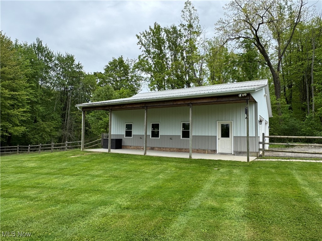 8585 Williams Road, Chardon, Ohio image 40