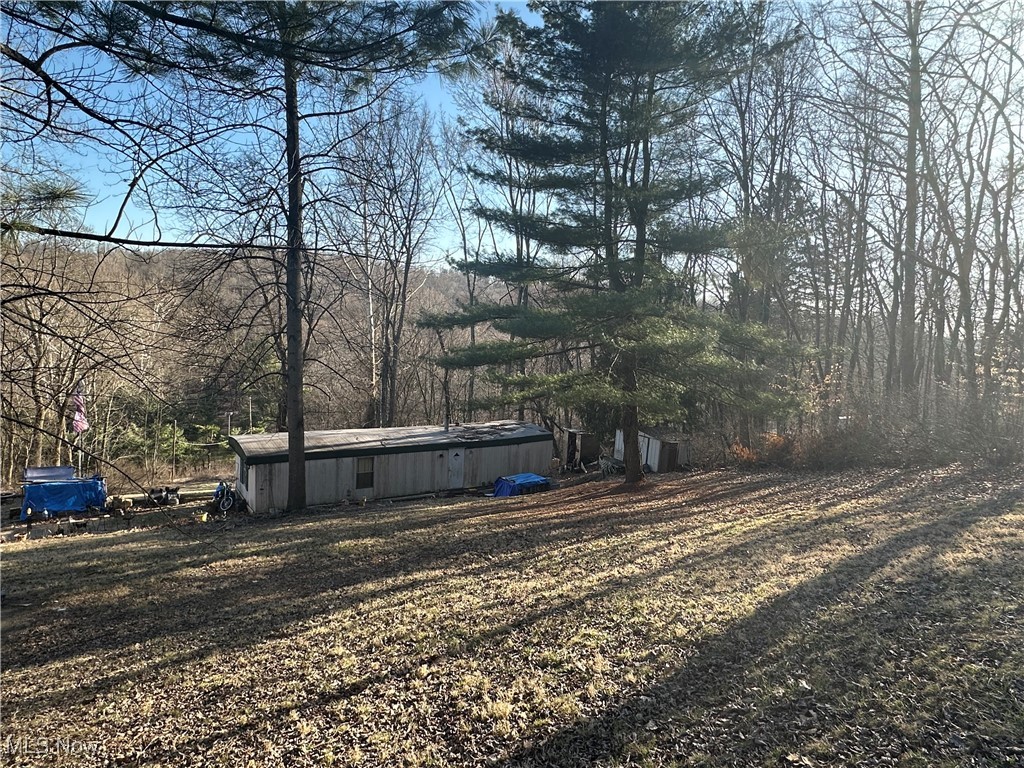 8051 Antigua Road, Sherrodsville, Ohio image 4