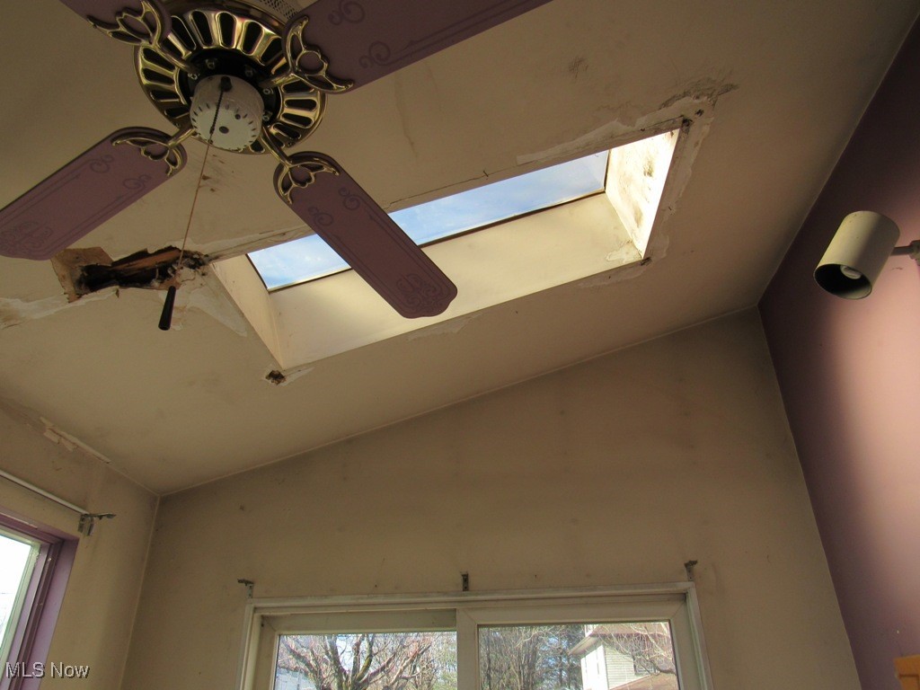 983 N Howard Street, Akron, Ohio image 18