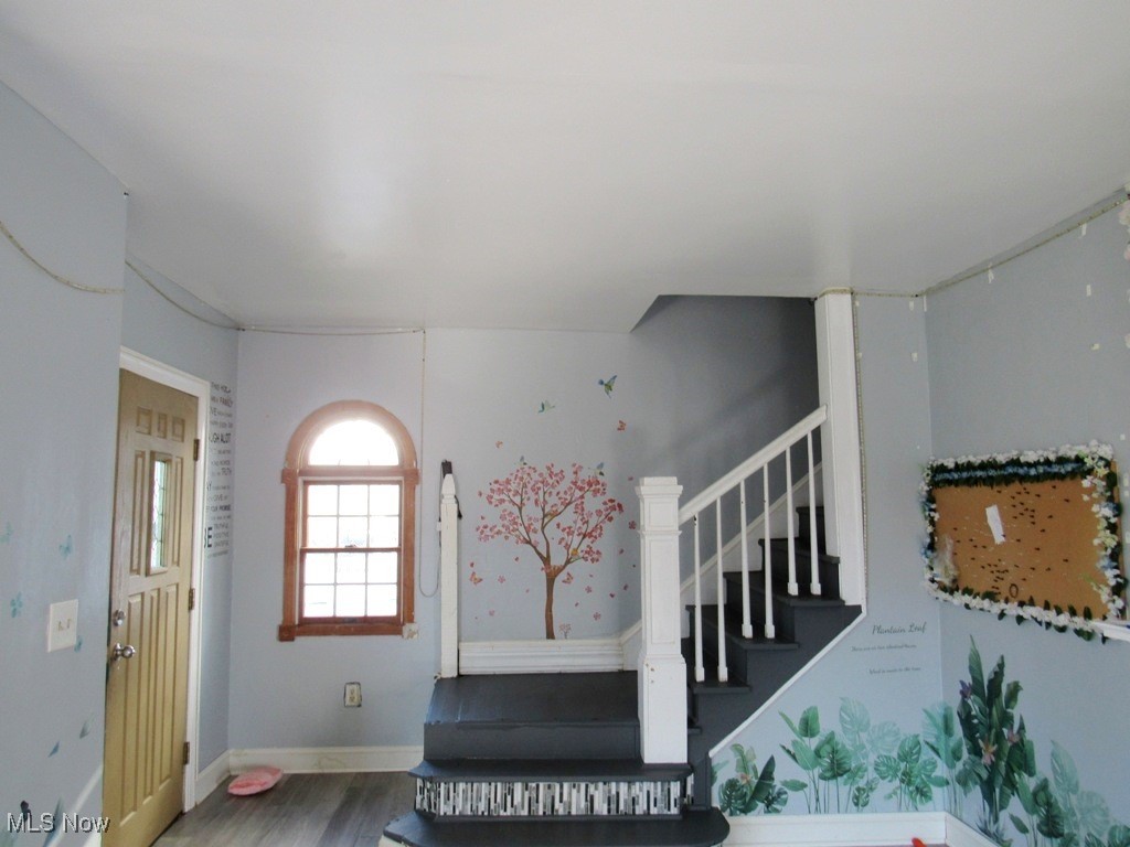 983 N Howard Street, Akron, Ohio image 5
