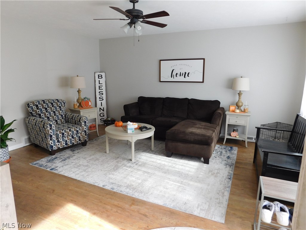 Tree Lane 02 - Residential