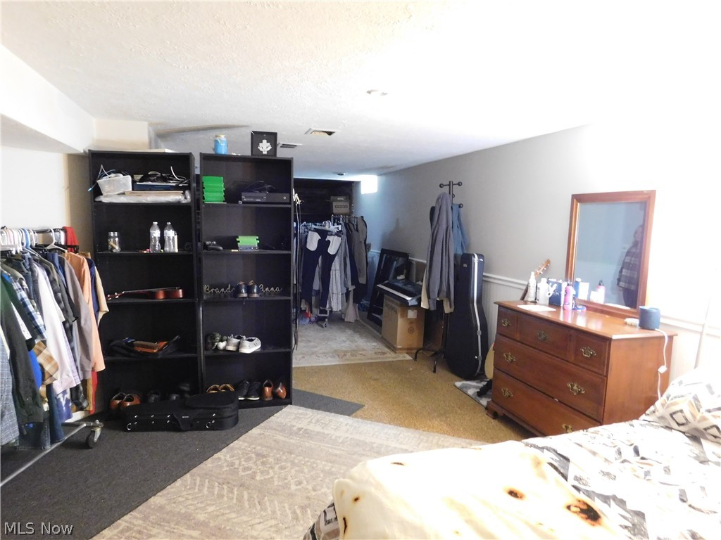 Tree Lane 02 - Residential