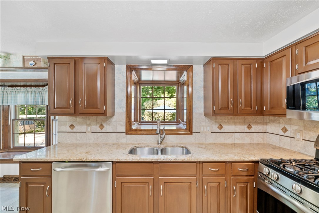 Hunting Mdws 09 - Residential