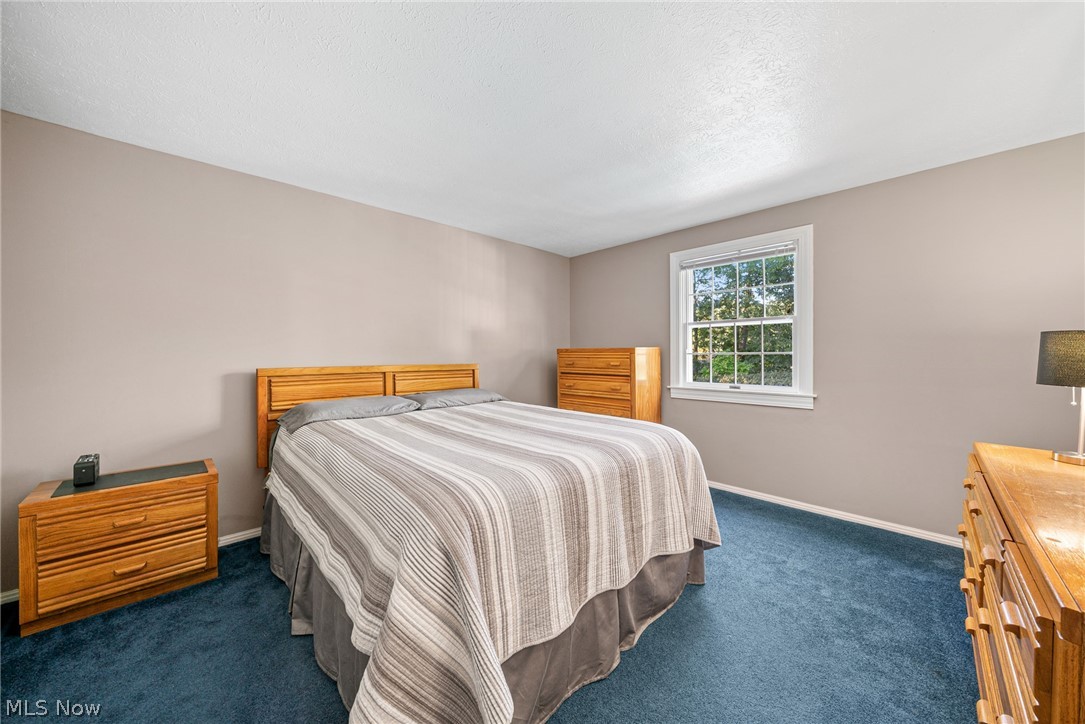 Hunting Mdws 09 - Residential