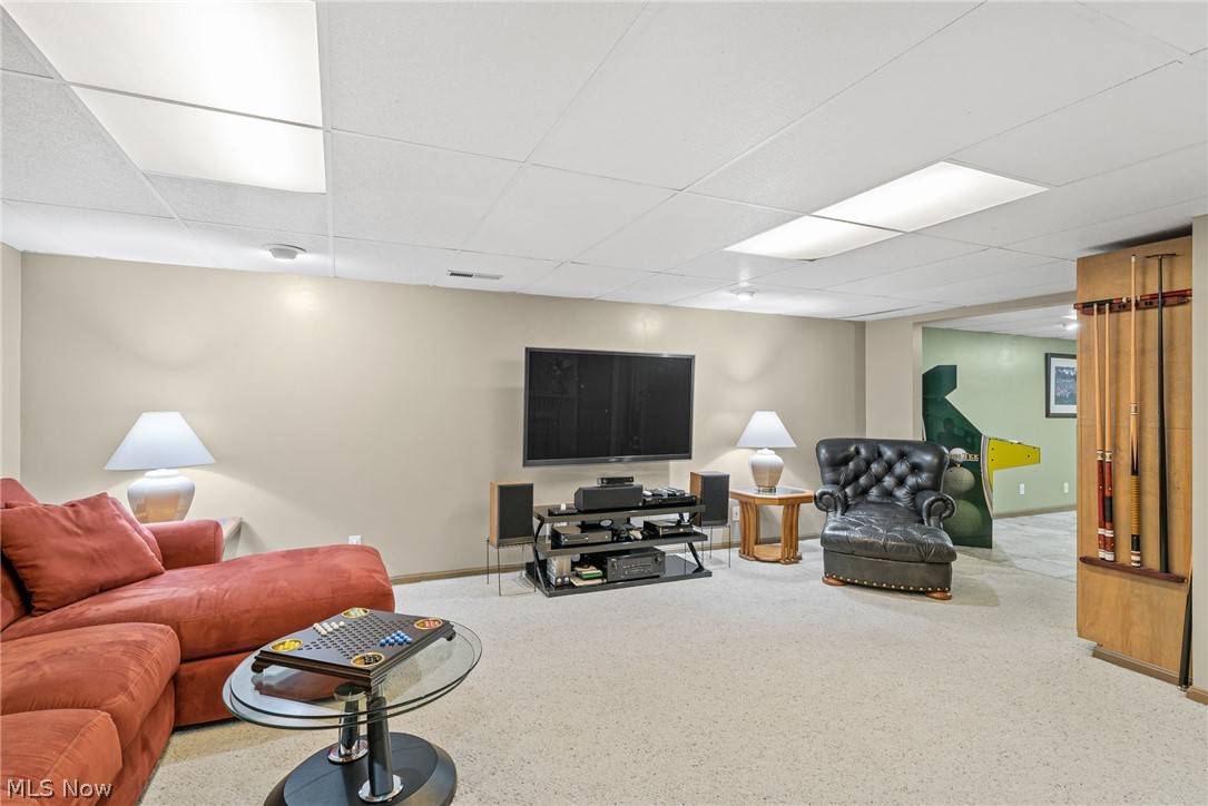 Hunting Mdws 09 - Residential