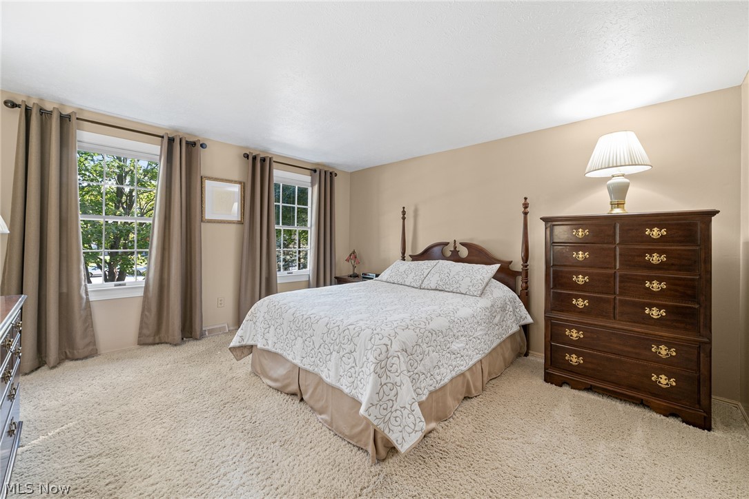 Hunting Mdws 09 - Residential